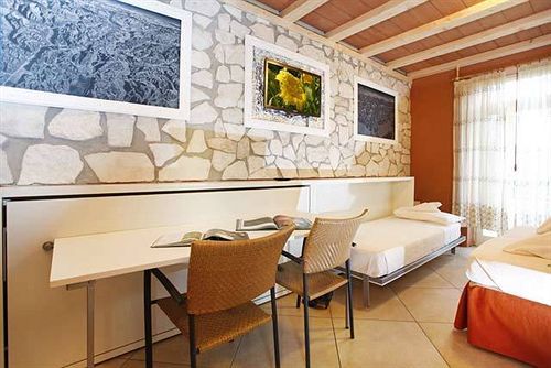 Albergo Garni Orchidea Riva del Garda Eksteriør bilde